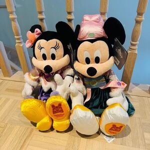 Disney - Shanghai Disneyland Lunar New Year Mickey and Minnie